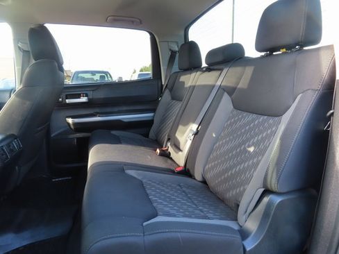 Used 2018 Toyota Tundra SR5 image 28