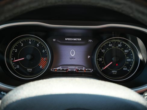 Used 2014 Jeep Cherokee Trailhawk w/ Leather Interior Group AWD/4WD image 22