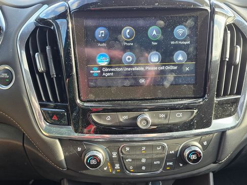 Used 2023 Chevrolet Traverse Premier w/ Redline Edition image 16