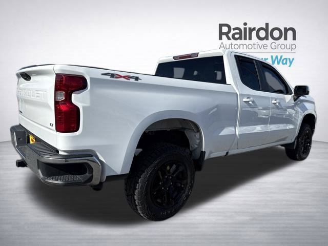 Used 2022 Chevrolet Silverado 1500 LT AWD/4WD image 7