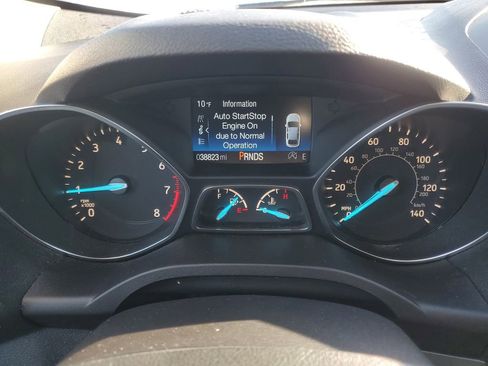 Used 2018 Ford Escape SE w/ SE Sync 3 Package image 15