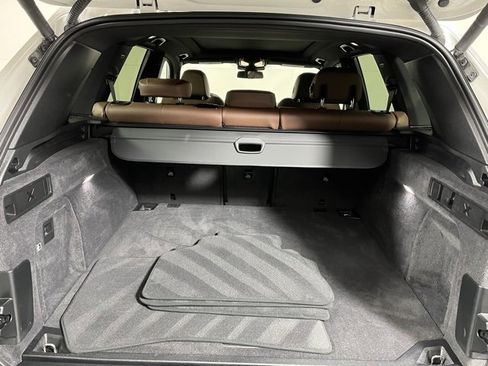 Used 2024 BMW X5 xDrive40i w/ Premium Package image 21