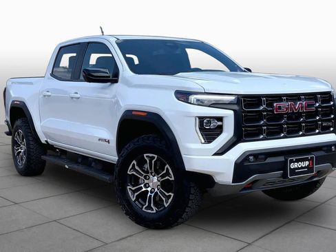 Used 2024 GMC Canyon AT4 w/ Technology Package AWD/4WD image 3