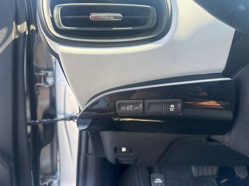 Used 2016 Toyota Prius Two w/ Protection Package FWD image 26