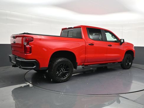 Used 2024 Chevrolet Silverado 1500 LT Trail Boss w/ LT Trail Boss Premium Package AWD/4WD image 5