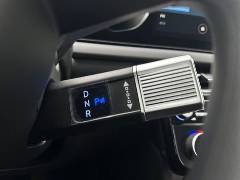 New 2026 Hyundai Tucson Blue SE image 15