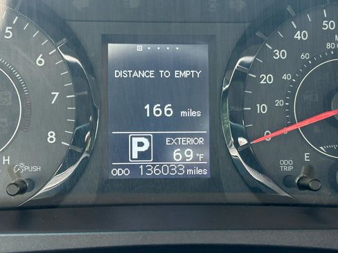 Used 2017 Toyota Sienna L FWD image 25