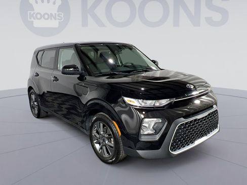 Used 2021 Kia Soul S image 8
