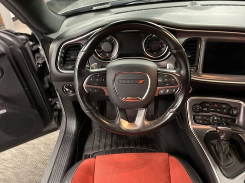 Used 2019 Dodge Challenger R/T Scat Pack w/ Plus Package image 14