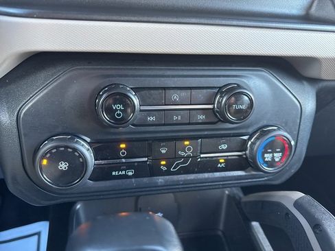 Used 2023 Ford Bronco Big Bend image 16