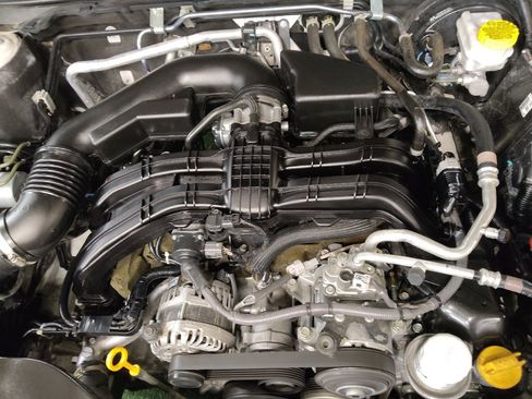 Used 2020 Subaru Legacy Limited image 30