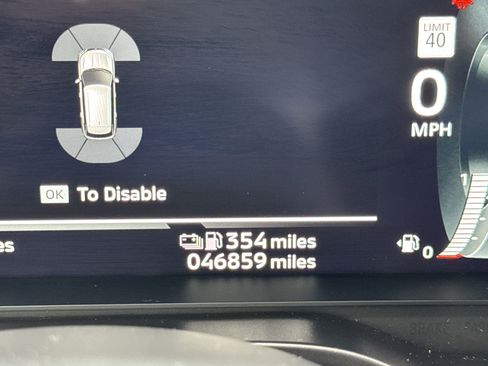 Used 2023 Mitsubishi Outlander SE image 21