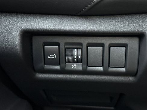 New 2026 Subaru Outback Touring image 32