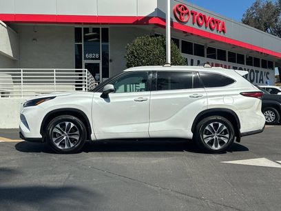 Used 2022 Toyota Highlander XLE