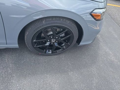 New 2025 Honda Civic Sport image 9