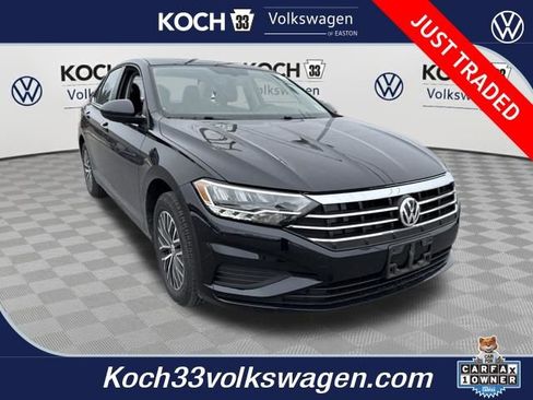 Used 2021 Volkswagen Jetta SE image 1