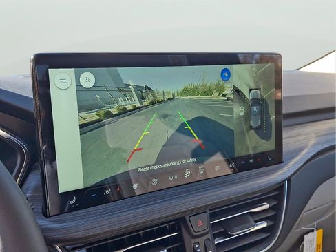 New 2024 Ford Escape SE w/ PHEV Premium Package image 15