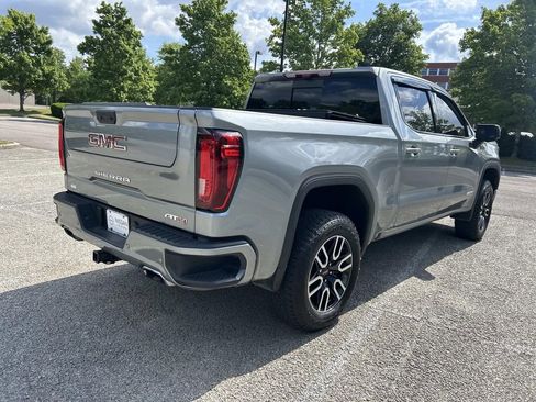 Used 2024 GMC Sierra 1500 AT4 w/ Technology Package AWD/4WD image 7
