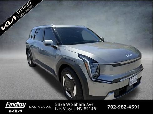 Certified 2024 Kia EV9 Wind AWD/4WD image 3