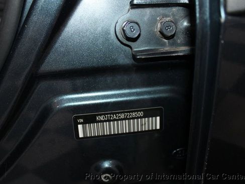 Used 2011 Kia Soul + image 16