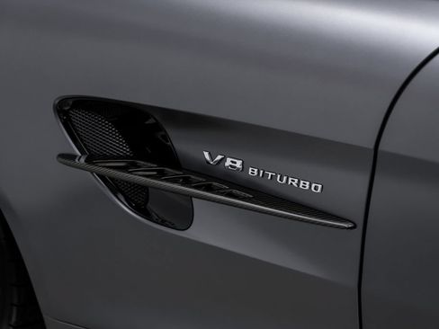 Used 2018 Mercedes-Benz AMG GT R image 48