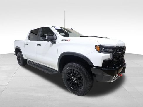 Used 2024 Chevrolet Silverado 1500 ZR2 AWD/4WD image 6