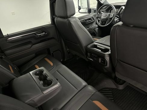 Used 2024 GMC Sierra 2500 AT4 w/ AT4 Premium Plus Package AWD/4WD image 26