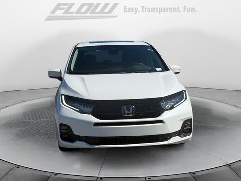 New 2026 Honda Odyssey Touring image 2