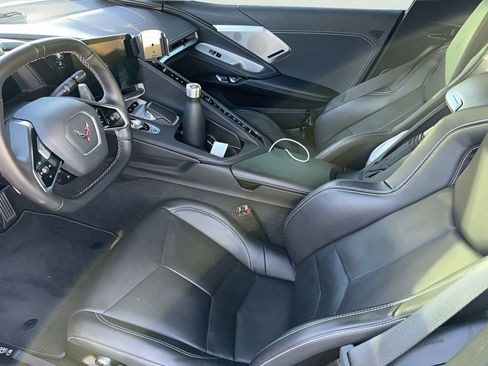 Used 2022 Chevrolet Corvette Stingray Preferred Cpe w/ 2LT image 5