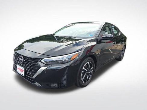 Used 2025 Nissan Sentra SV FWD image 8