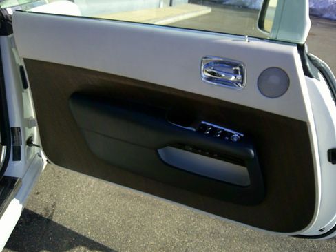 Used 2014 Rolls-Royce Wraith image 89