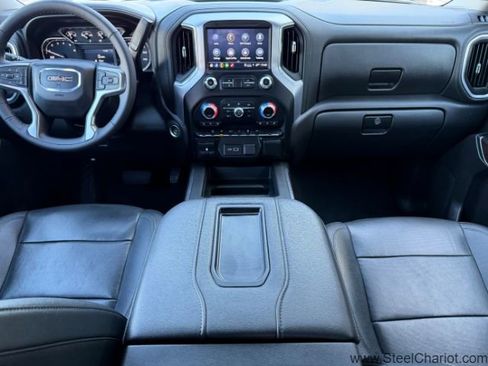 Used 2022 GMC Sierra 1500 SLT w/ SLT Premium Package image 11