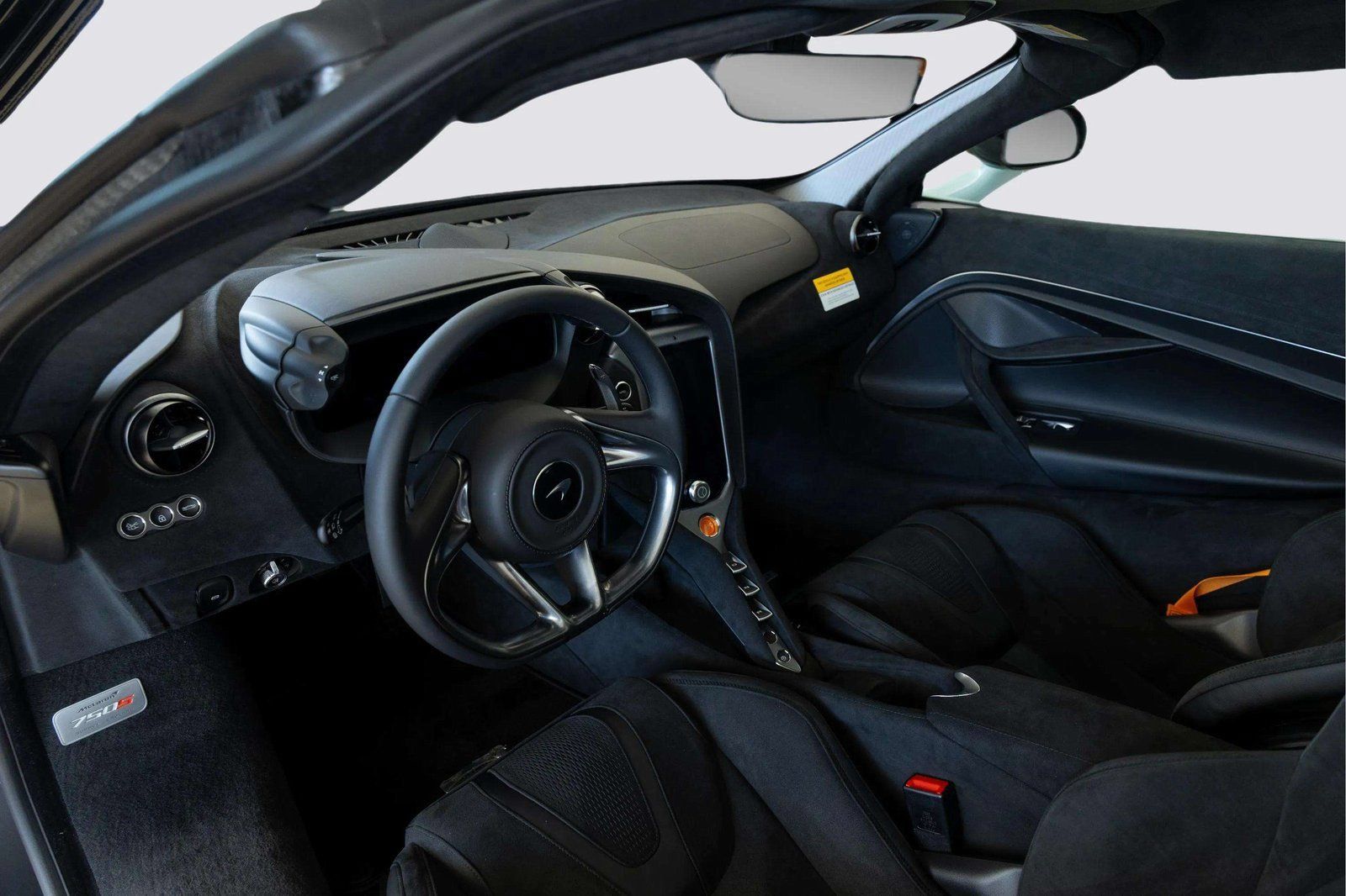 New 2026 McLaren 750S RWD image 27