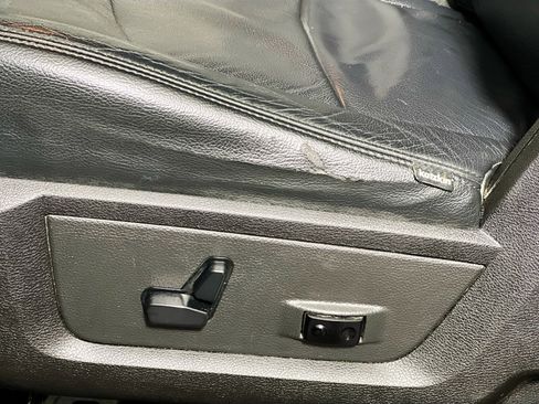 Used 2019 RAM 1500 Big Horn image 15