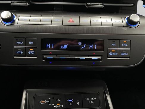 New 2026 Hyundai Kona SEL Premium image 24