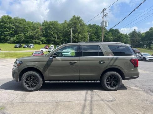 Used 2024 Ford Expedition Timberline AWD/4WD image 9