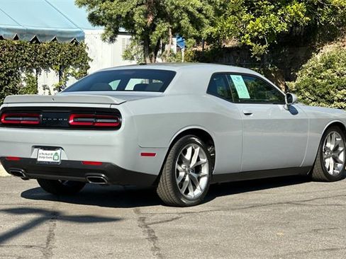 Used 2022 Dodge Challenger GT image 4