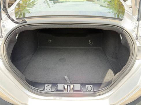 Used 2022 Ferrari Roma RWD image 55