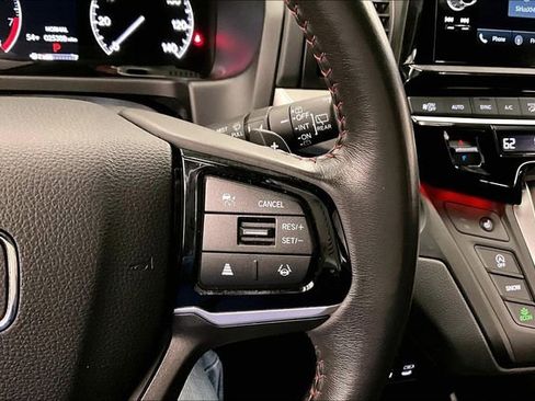 Used 2025 Honda Odyssey Sport-L image 26