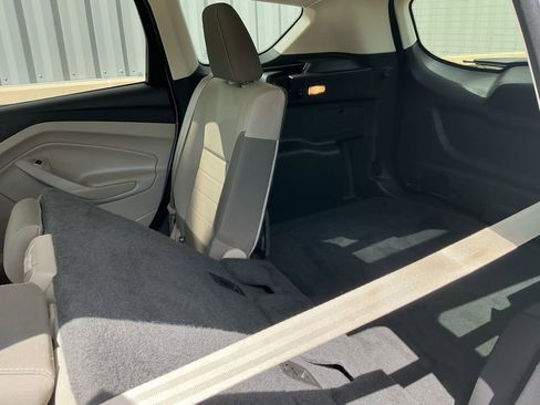 Used 2014 Ford Escape SE image 19