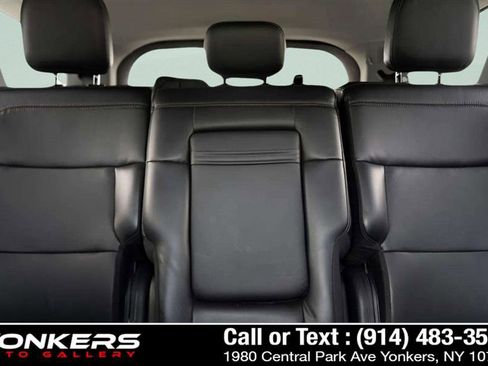 Used 2023 Ford Explorer Limited image 42