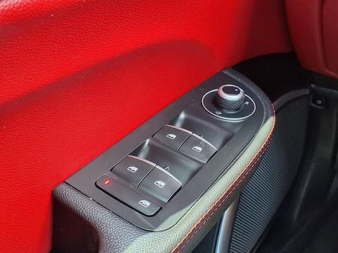 Used 2021 Alfa Romeo Giulia Ti w/ Nero Edizione RWD image 36