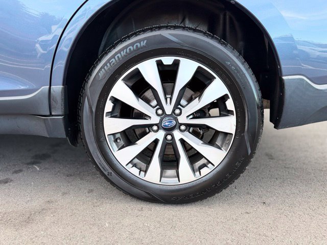 Used 2017 Subaru Outback 2.5i Limited AWD/4WD image 31