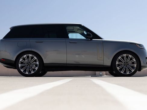 Used 2023 Land Rover Range Rover SE AWD/4WD image 55