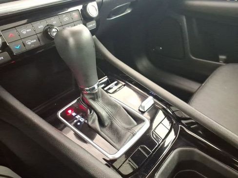 Used 2023 Jeep Compass High Altitude image 24