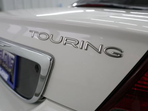 Used 2005 Chrysler Sebring Touring image 14