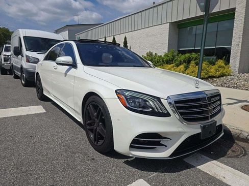 Used 2019 Mercedes-Benz S 560 4MATIC Sedan image 2