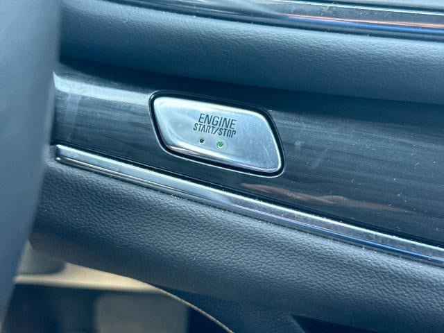 Certified 2024 Buick Enclave Essence w/ Sport Touring Edition FWD image 17