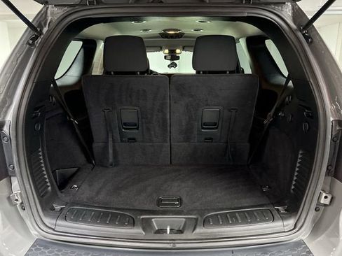 Used 2022 Dodge Durango SXT AWD/4WD image 25