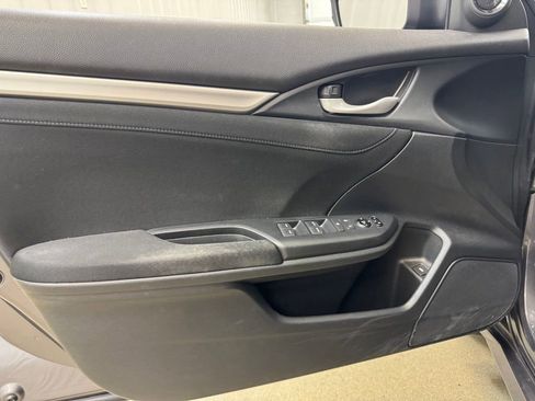 Used 2017 Honda Civic EX image 8